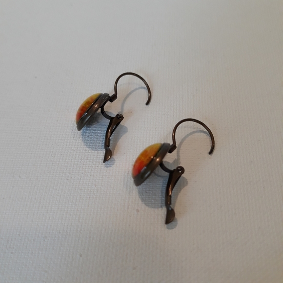 Sunflower Leverback earrings - Picture 4 of 4